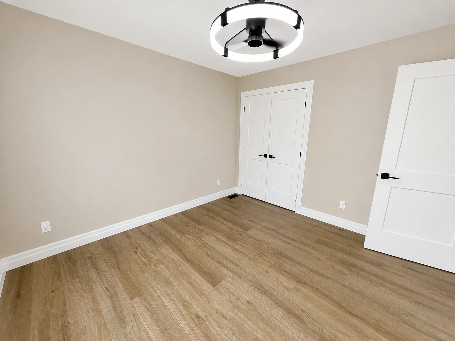 8385 Riverside Dr E project image